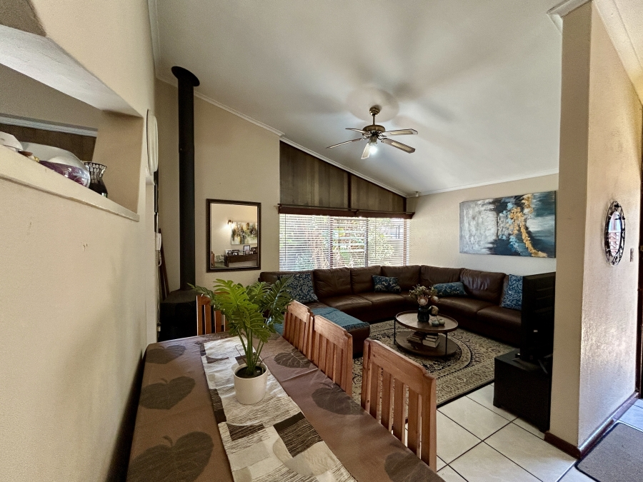 3 Bedroom Property for Sale in Churchill Estate Western Cape